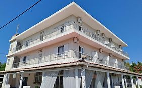 Golden Beach-Tsianis Apartments